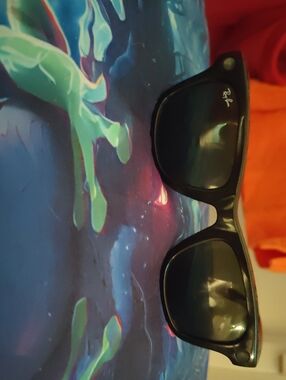 Ray-Ban Black Gloss Wayfarer Sunglasses